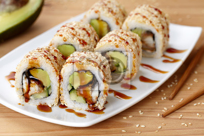 california sushi rolka s uhor avokado a okurkou 400 64589368